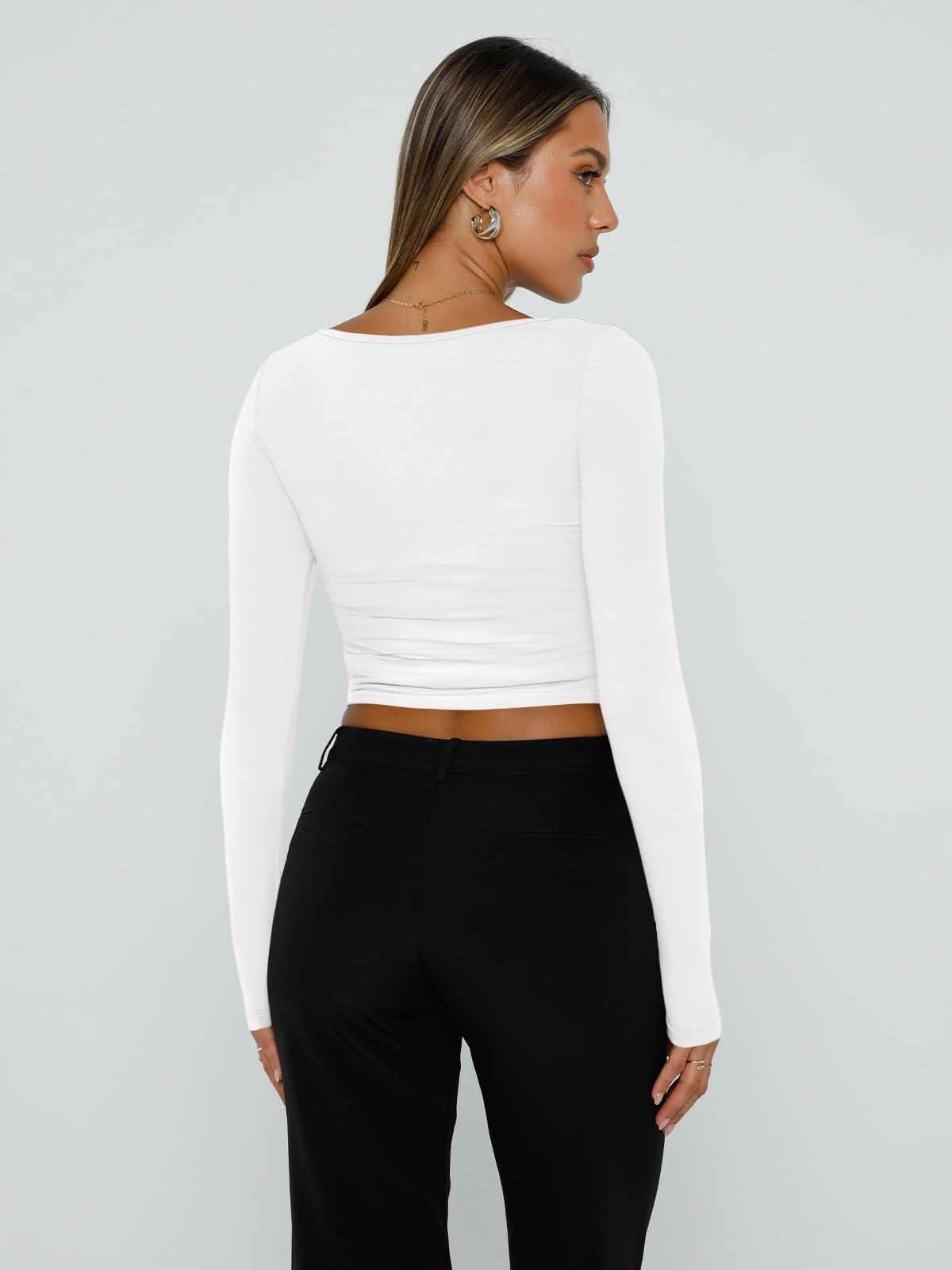 Trendy Queen Womens Long Sleeve Shirts 2024 Basic Crop Tops Fashion Slims Fitted Y2k Workout Clothes Square Neck Going Out Spring Outfits White - Image 4